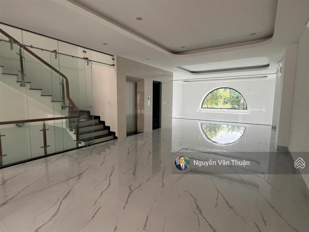 Siêu hiếm! nhà mặt đường lớn kđt vạn phúc 7x21m, 5 tầng, vị trí vàng kinh doanh, sổ hồng riêng