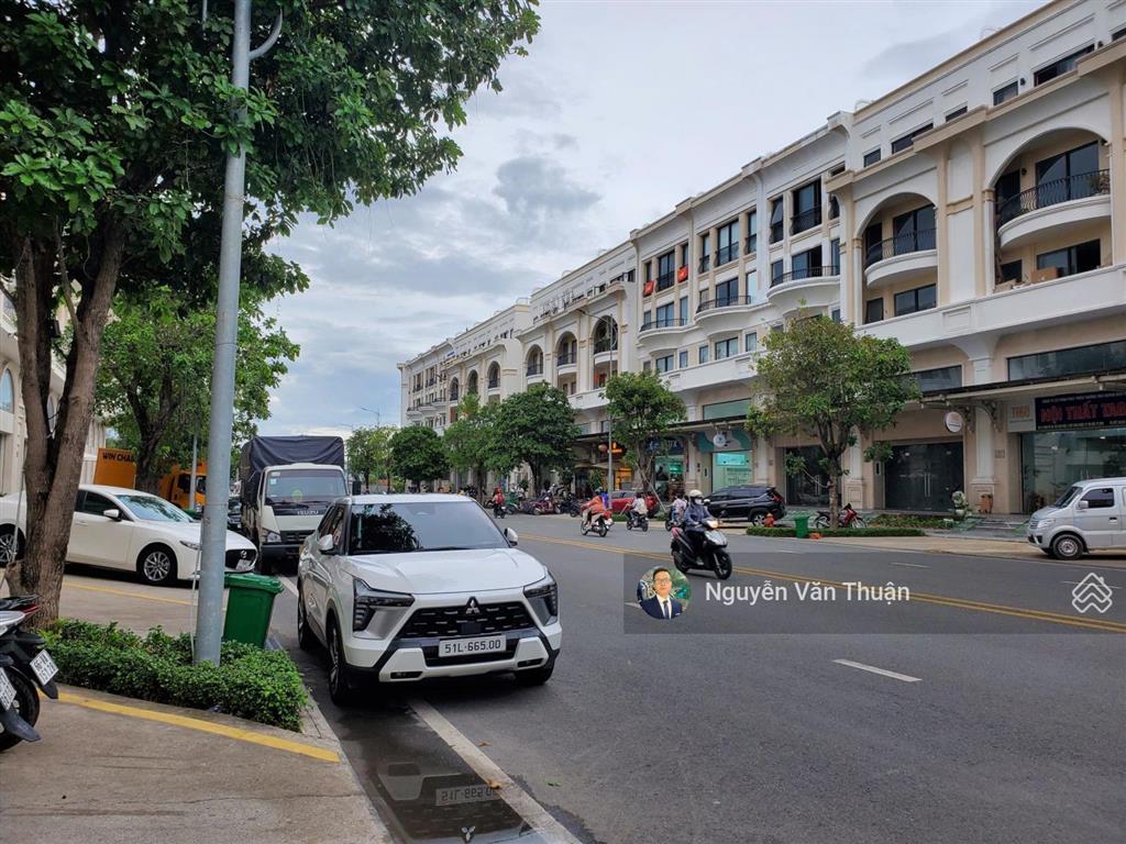 Siêu hiếm! nhà mặt đường lớn kđt vạn phúc 7x21m, 5 tầng, vị trí vàng kinh doanh, sổ hồng riêng