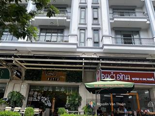 Bán gấp shophouse nguyễn thị nhung vị trí trung tâm vạn phúc, tiềm năng kinh doanh hiếm có  shr