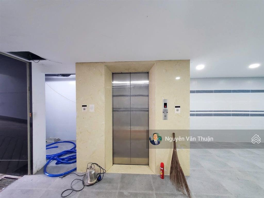 Nhà phố vạn phúc có lối thông hành hiếm, hoàn thiện, thang máy, thích hợp văn phòng giá 21 tỷ shr