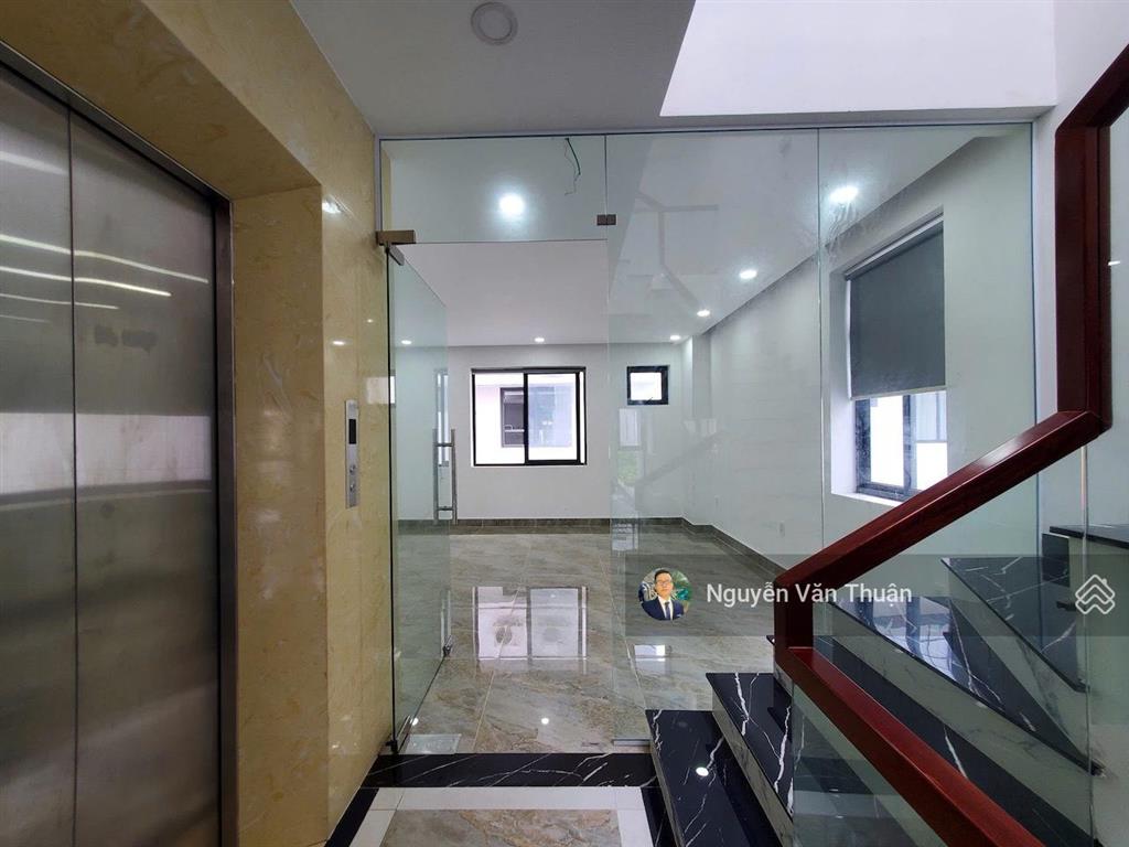 Nhà phố vạn phúc có lối thông hành hiếm, hoàn thiện, thang máy, thích hợp văn phòng giá 21 tỷ shr