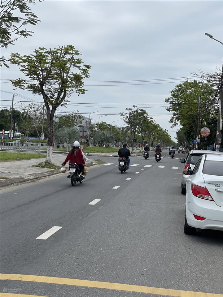 Chính chủ cần bán cặp đất mặt tiền bắc sơn. ngang 10 dài 20m thích hợp làm biệt thự, tòa văn phòng