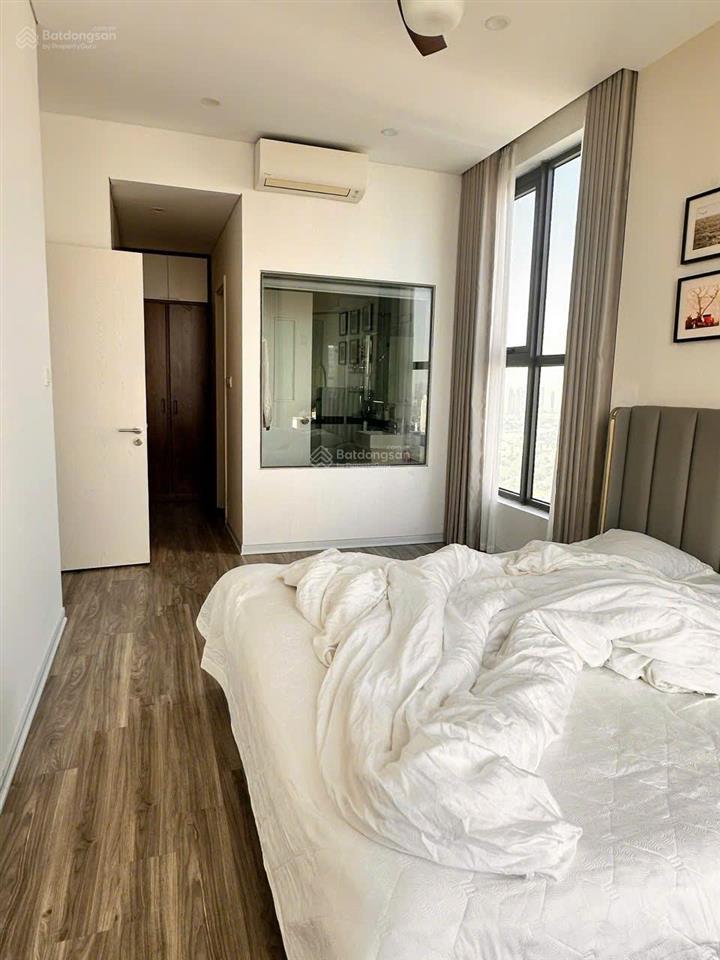 Bán gấp căn góc mỹ đình pearl 3pn 82m2 tầng trung cạnh công viên hướng đn, đầy đủ nội thất 8.2 tỷ