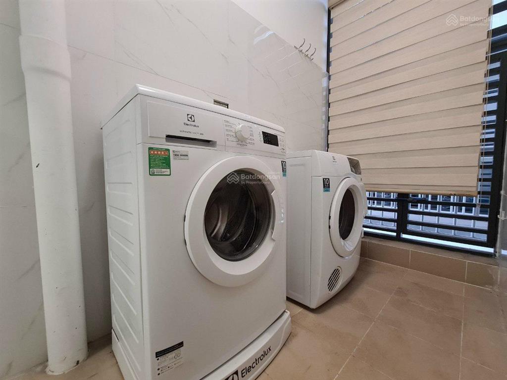 Bán căn hộ vinhomes skylake phạm hùng 69m² 2pn 2wc tầng trung, ban công đn mát mẻ, sổ đỏ chính chủ