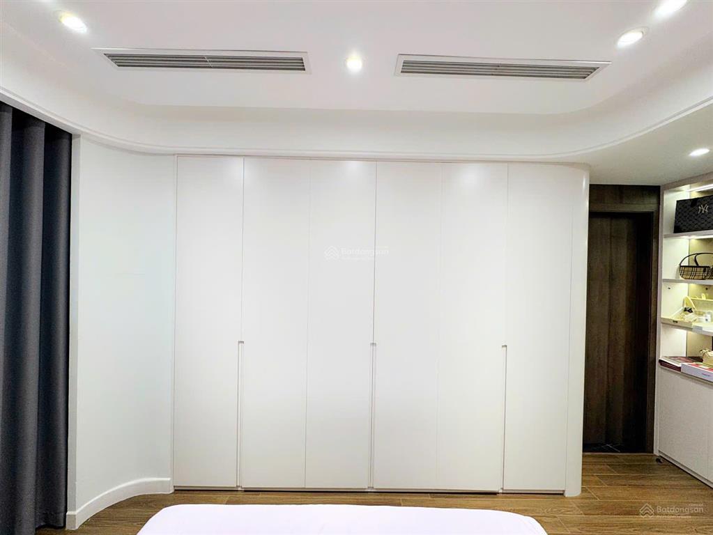 Chính chủ bán căn 3pn 128m2 tầng trung hướng mát, full nt, slot ô tô tại golden palace 9.4 tỷ
