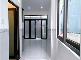 Bán nhà đẹp 5 tầng vào ở ngay. gần trường học và chợ đường tôn thất thuyết