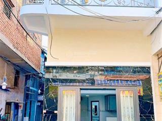 Bán nhà mặt tiền vừa ở vừa kinh doanh.