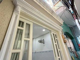 Bán nhà 2 tầng gần đường nguyễn tất thành.