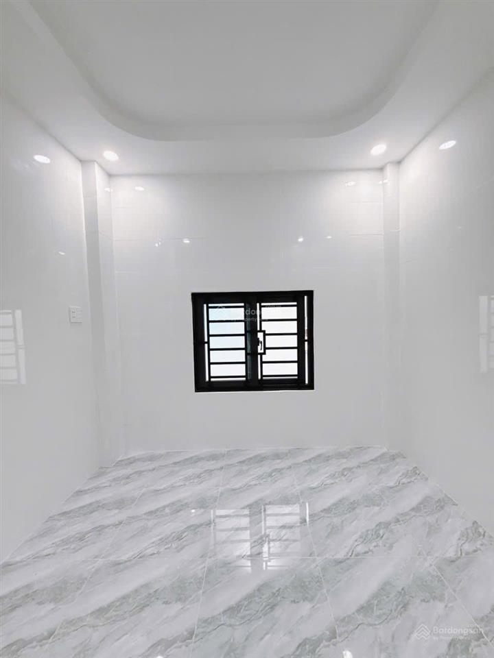 Bán nhà đẹp vào ở ngay 3 tầng. gần đường hoành diệu