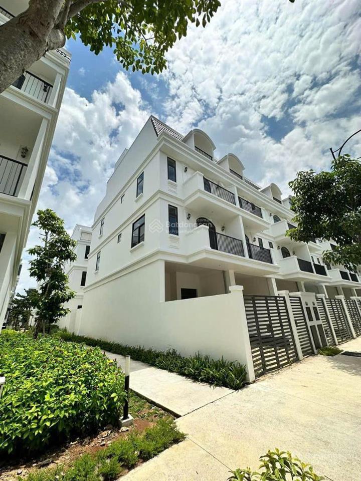 Nhà phố lavida vũng tàu 4 tầng bán nhanh 6.5 tỷ. đường 2 chiều. giá rẻ nhất khu