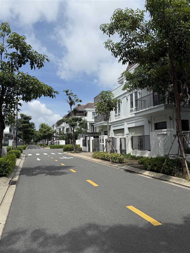 Lavida vũng tàu bán nhà phố ngang 6m đã có sổ hồng, full nội thất. nhà phố 108m2 bán 7,6 tỷ