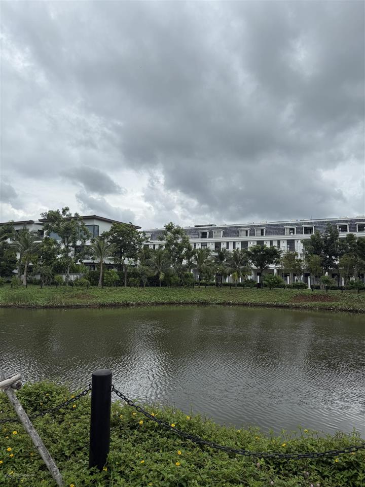 Lavida vũng tàu bán nhà phố ngang 6m đã có sổ hồng, full nội thất. nhà phố 108m2 bán 7,6 tỷ