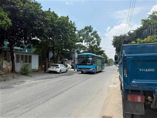 Chính chủ gửi bán đất sẵn nhà vườn. cách trung tâm hà nội 25km. khuôn viên đầy đủ