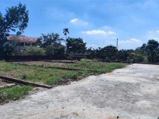 Chủ đất gửi bán 100m2 full đất ở gần chỗ và các trường học