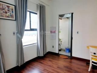 Chính chủ cho thuê cc waterpoint 51m2 1pn, đủ nội thất xách vali vào ở ngay, view hướng nam mát mẻ