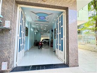 Bán biệt thự 5pn, 9wc, 157,5m2 giá cực chất tại 6b intresco, bình hưng, bình chánh, hcm