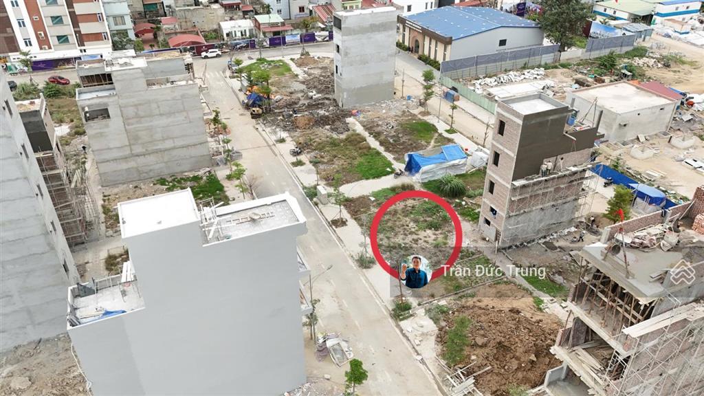 Lô 40m2 kho 3 lạc viên không lỗi lầm có lưu không 2m