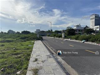 2 lô liền kề 40m2 ở tđc đồng ninh  lê quang đạo sát hồ an biên