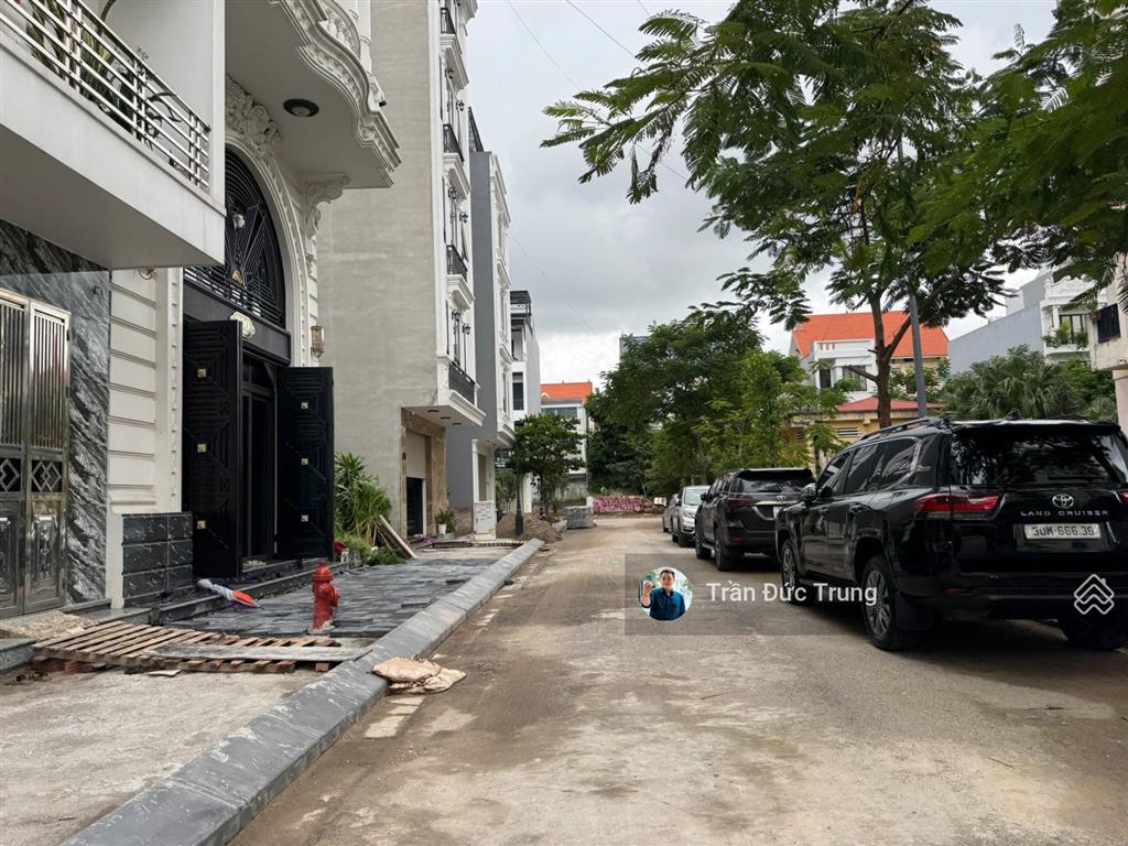 Bán đất lê hồng phong hướng đông nam view thoáng ngay sát hồ