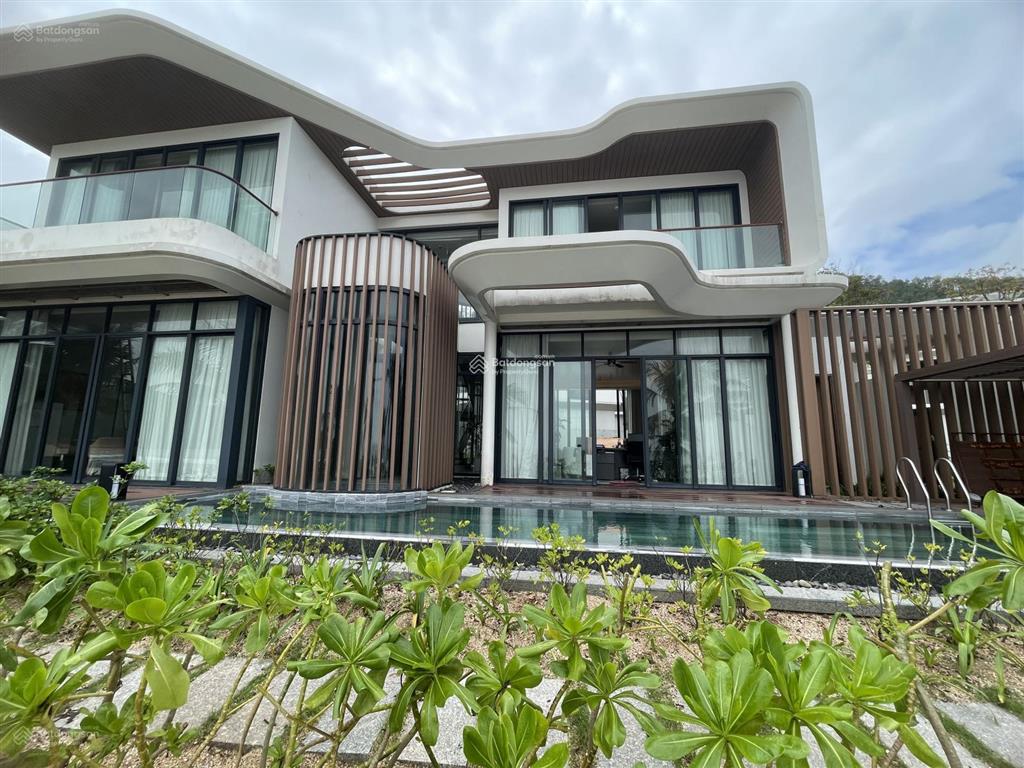Mở bán siêu biệt thự biển độc nhất nghệ an, meysenses lucia bay bãi lữ!  0899 303 *** đức