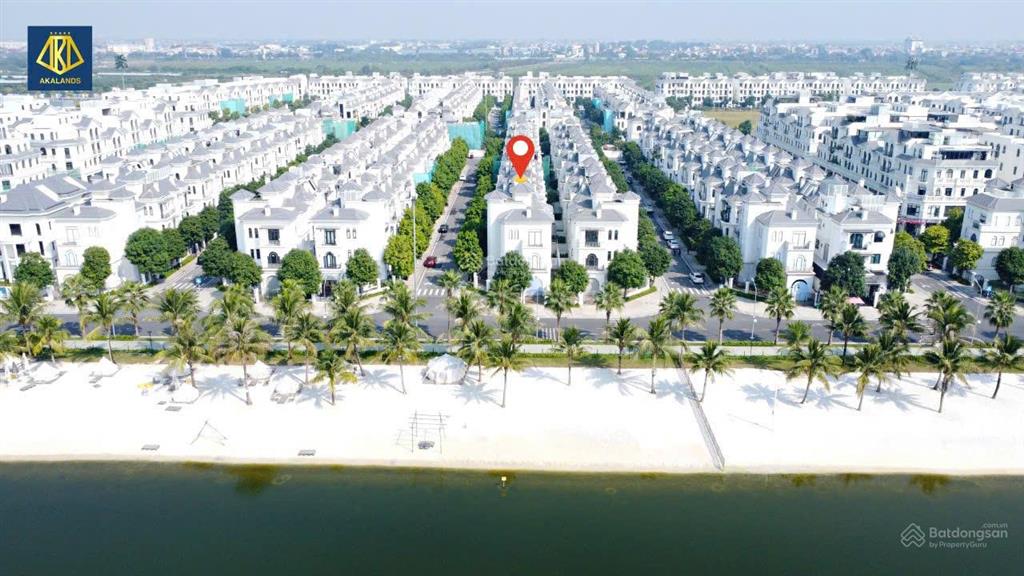 Đơn lập góc mặt hồ diện tích 264.3m2 giá 86 tỷ phân khu sao biển vin gia lâm (0985 941 ***)