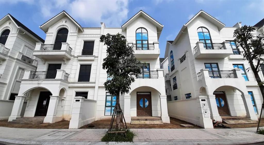 Cực hiếm! biệt thự mặt hồ ngọc trai tiểu khu san hô giá 43.8 tỷ tại vin gia lâm (0985 941 ***)