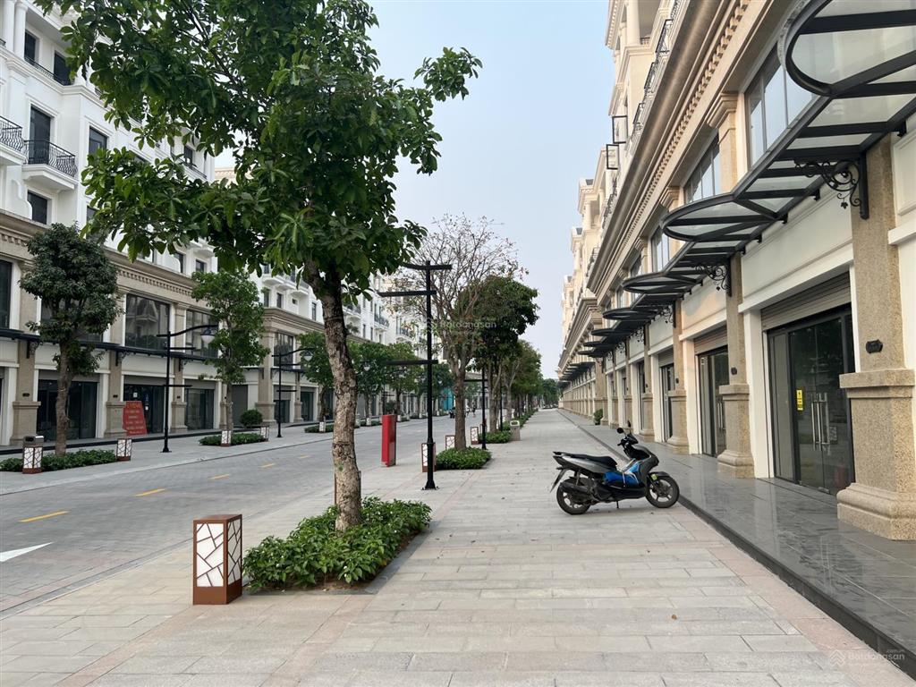 8.x tỷ ! shophouse 5 tầng giá diện tích 266m2 vin 1 gia lâm, hà nội (0985 941 ***)