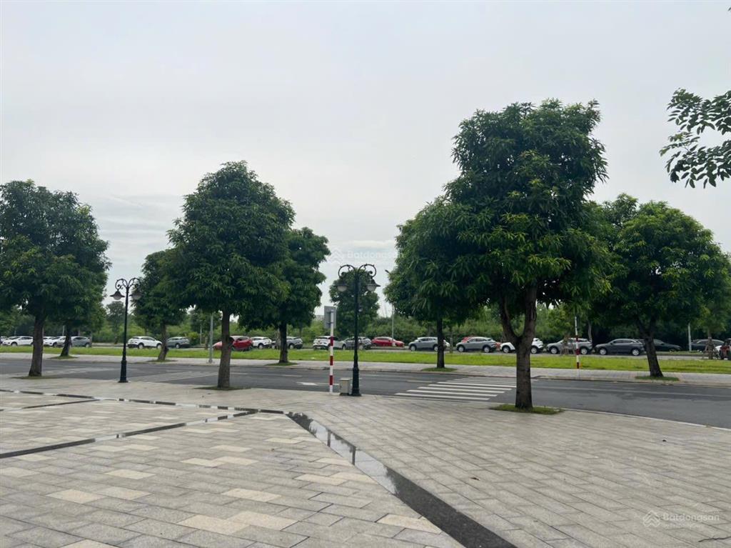 21.8 tỷ sở hữu 605m2! shop tmdv tại vin 1 gia lâm, hà nội (0985 941 ***)