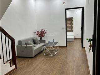 Tập thể hồng mai, hai bà trưng, hà nội dulex 2 tầng. cực kỳ rộng. tổng dt 80m2. giá 3,63 tỷ. có tl