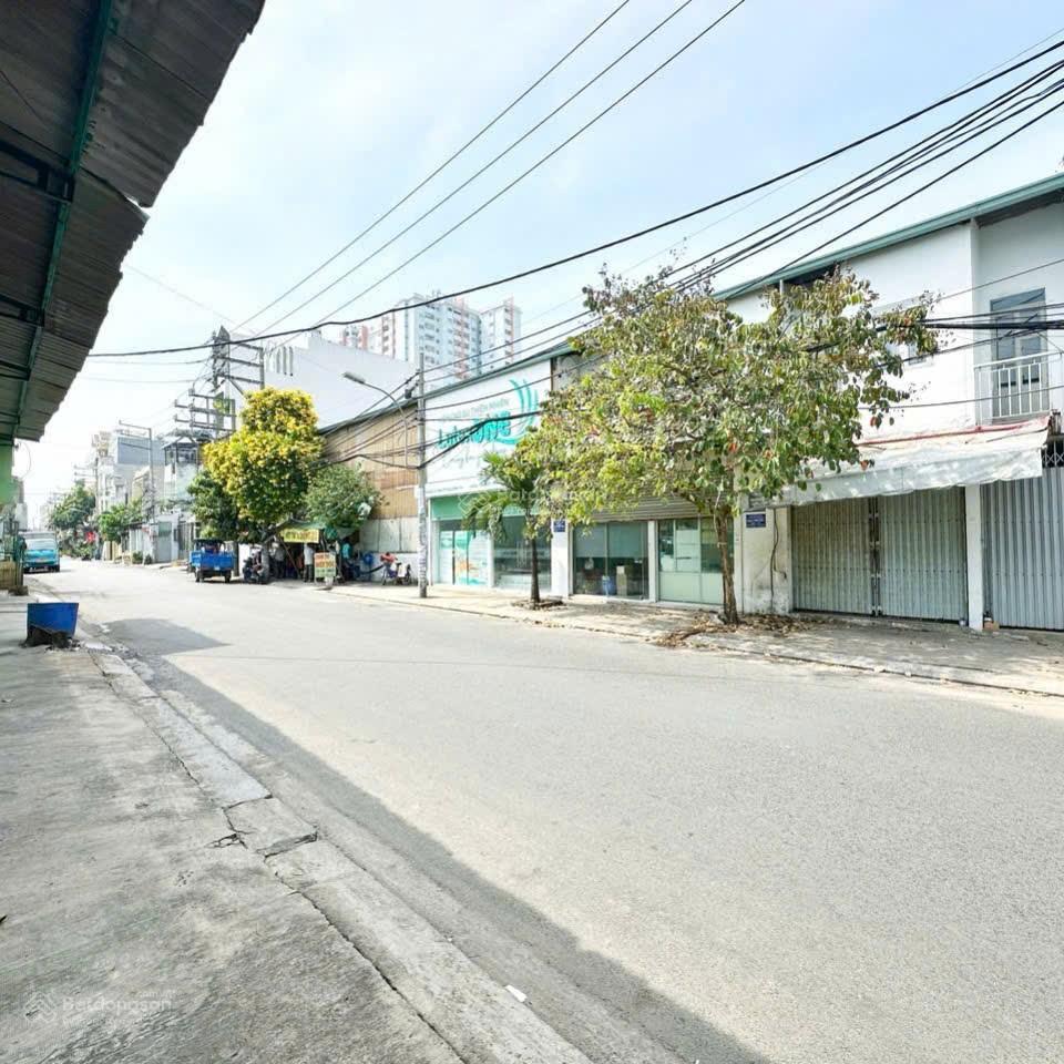 Bán đất hẻm kinh doanh 413 lê văn quới thông hương lộ 2 (4m*19m+vỉa hè 3m 8ty8 tl) gpxd được 6 tấm