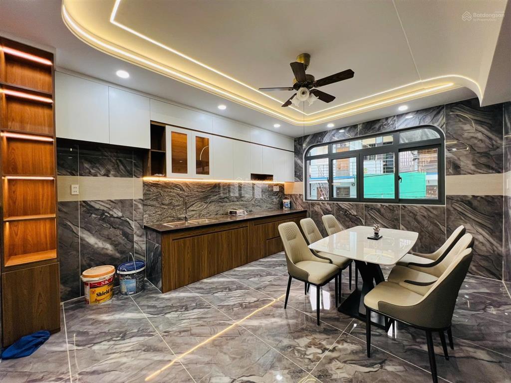 Bán nhà mới 1/ an dương vương (4m*22m  đúc 5 lầu  8tỷ300 tl) hẻm 7m sát chợ phú lâm, bà hom