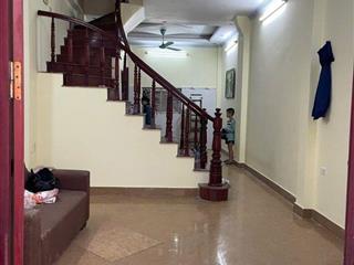Cho thuê nhà riêng Đại La - Hai Bà Trưng 40m x 4T, 4PN3VS, nhà đẹp ở nhóm, gia đình