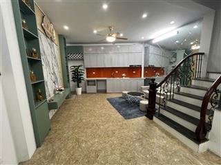 Cho thuê nhà mới tại ngõ 523 Minh Khai quận Hai Bà Trưng 40m x 4T giá 15 triệu