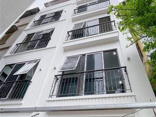Bán nhà trần duy hưng  cầu giấy, oto đỗ cửa , 50m 5t thang máy, full nội thất xịn , gần phố