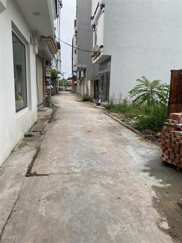 Lô 2 mặt tiền đường tl417 s= 100m mặt tiền 5m xã phương đình cách nút giao hoàng quốc việt 300 m