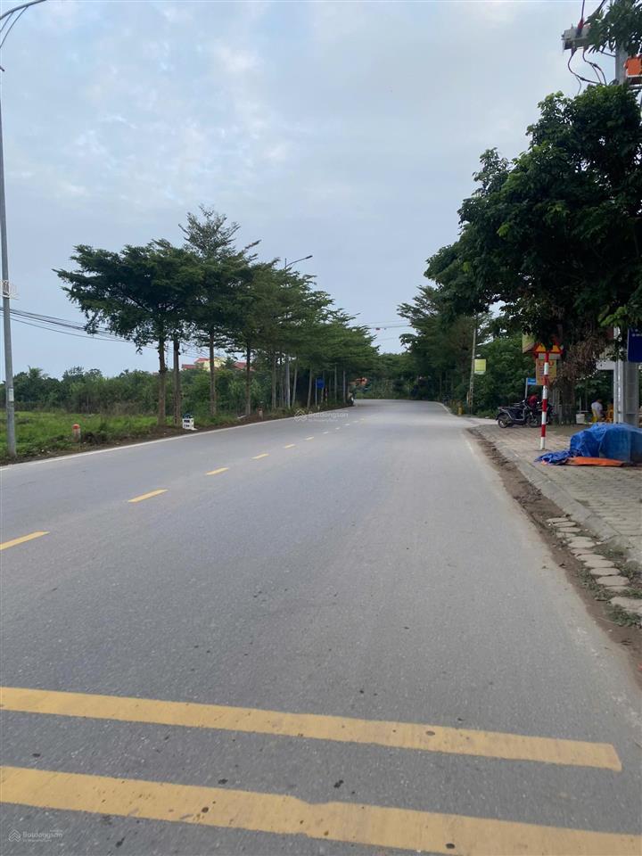 Lô 2 mặt tiền đường tl417 s= 100m mặt tiền 5m xã phương đình cách nút giao hoàng quốc việt 300 m