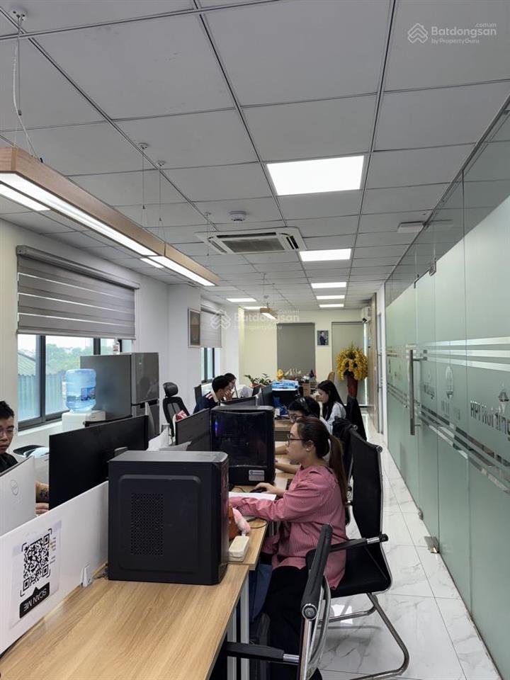 Siêu phẩm mặt phố vip cầu giấy 9 tầng nổi + 1 hầm thang máy thông sàn thiết kế hiện đại