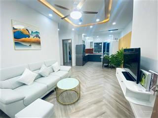Cho thuê căn hộ sát biển hòn chồng view biển cực đẹp chỉ 12 triệu/tháng