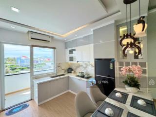 Căn hộ hướng đông nam siêu mát  view phố biển  gần sát biển