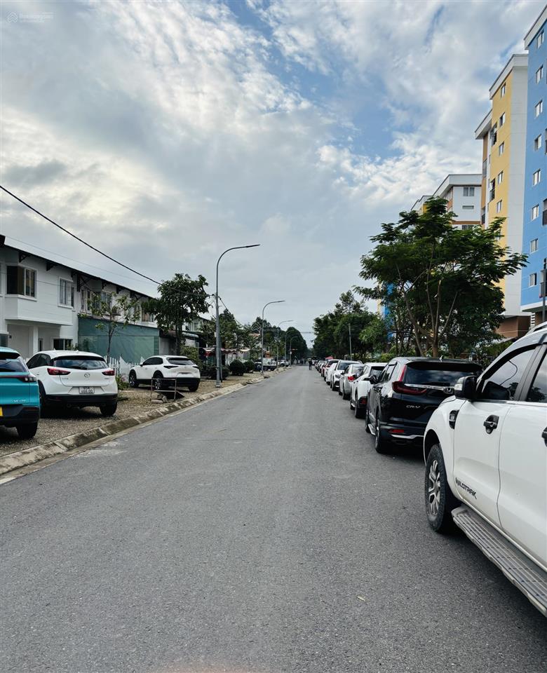 Nhà phố dta, sổ hồng riêng, sẵn hợp đồng thuê dài hạn