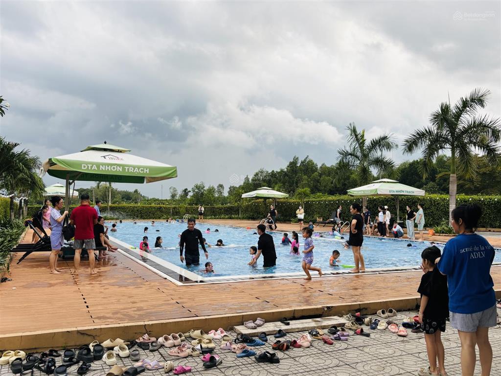 Nhà phố dta, sổ hồng riêng, sẵn hợp đồng thuê dài hạn