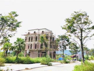 Bán gấp lô đất biệt thự tại trung tâm phố chợ lương sơn, veiw công viên, giá tốt, tin chuẩn 100%