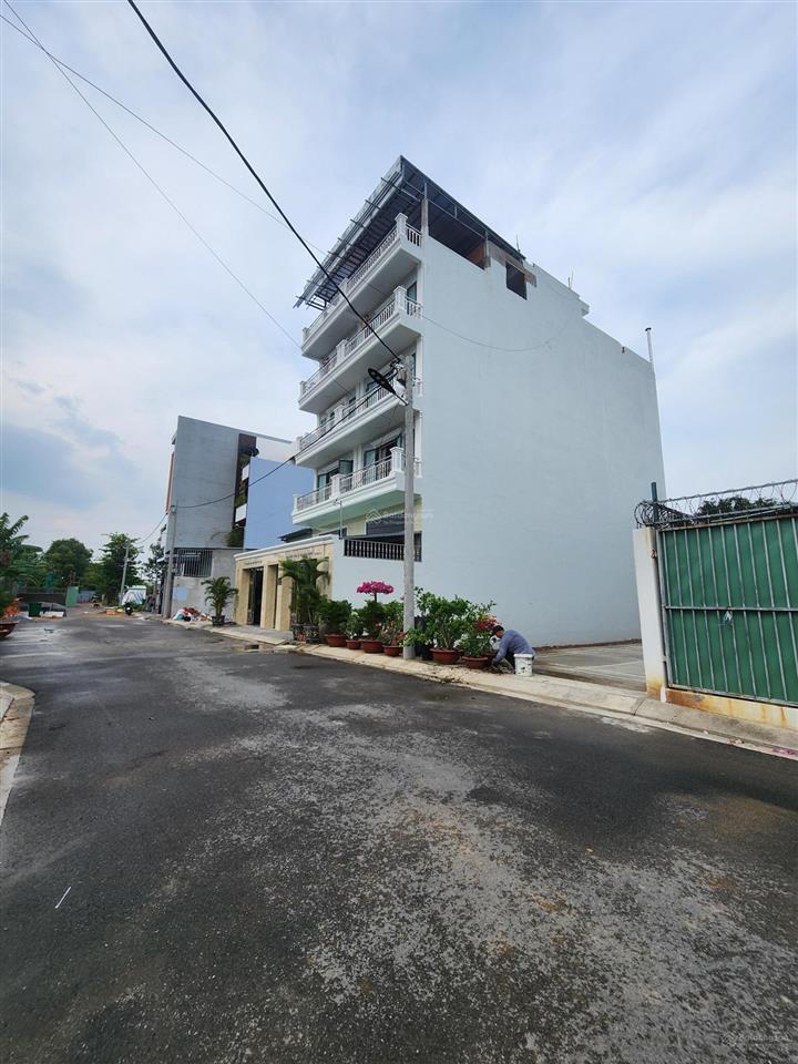 Hàng hiếm đất 270m2, hệ số xây dựng cao, đường quốc lộ 13, p. hiệp bình phước, thủ đức