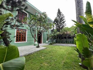 Bán biệt thự 300m2 giá ưu đãi tại đường 3, hiệp bình phước, thủ đức, hcm