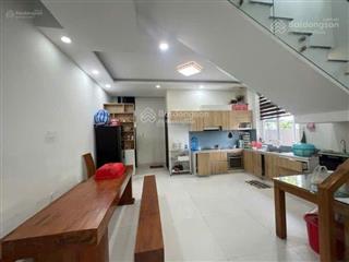 Nhà 2 mặt tiền đường nguyễn duy cung và đông trà 2