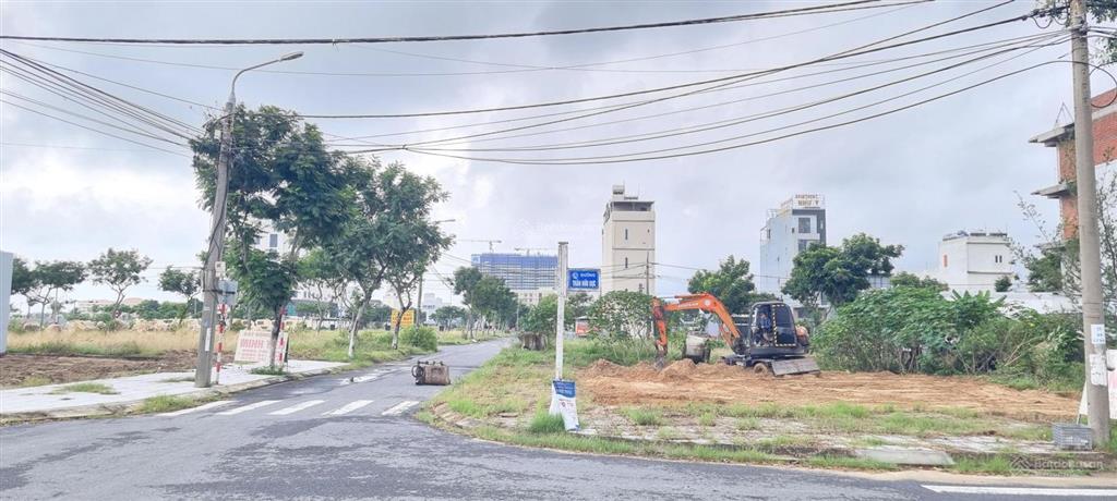 Lô góc 2 mặt tiền đường trần hữu dực với phan đình thông