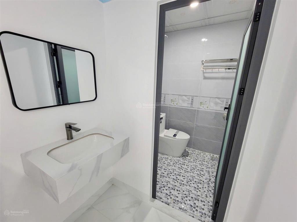 Bán nhà mới xây gần kcn giang điền, gđ 6 người ở thoải mái, dt nhà lớn 172.6m2, shr thổ cư 100%