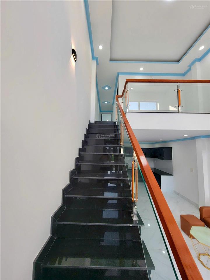 Bán nhà mới xây gần kcn giang điền, gđ 6 người ở thoải mái, dt nhà lớn 172.6m2, shr thổ cư 100%