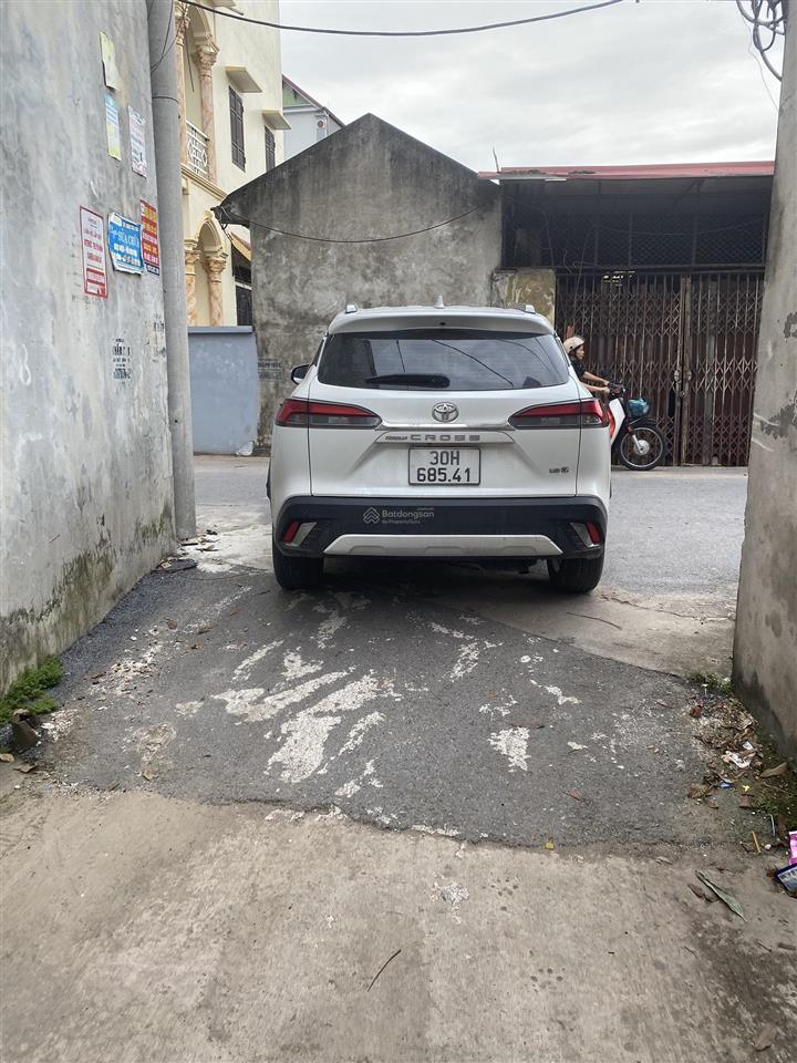 Chính chủ bán 76m2 đất mt 7m phường trí quả ô tô, lô góc, đường thông