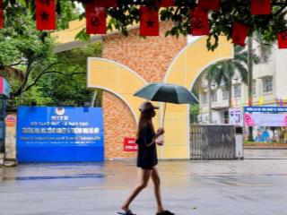 CHÍNH CHỦ BÁN NHÀ 5 TẦNG X 100M2 ĐẤT KĐT BẮC HÀ/ĐH CN & TM HÀ NỘI, 8 PHÒNG, CHỈ 8.x TỶ